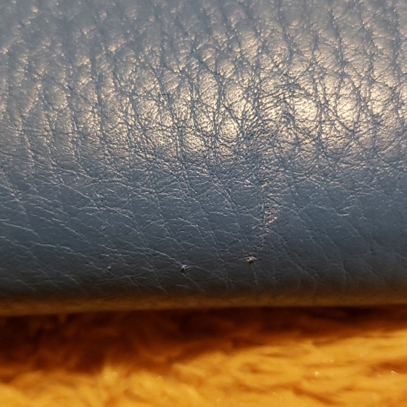 Michael Kors Jet Set zippered wallet - Picture 7 of 14